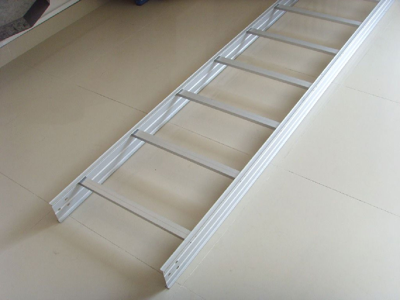 ���Ͻ�����ż�